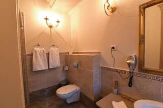 Курортные отели Lacul Verde Resort Плоешти Стандартный двухместный номер с 1 кроватью или 2 отдельными кроватями-13