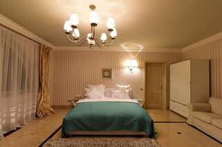 Курортные отели Lacul Verde Resort Плоешти Стандартный двухместный номер с 1 кроватью или 2 отдельными кроватями-19