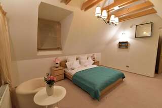 Курортные отели Lacul Verde Resort Плоешти Двухместный номер с 1 кроватью или 2 отдельными кроватями-1