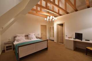 Курортные отели Lacul Verde Resort Плоешти Двухместный номер с 1 кроватью или 2 отдельными кроватями-21